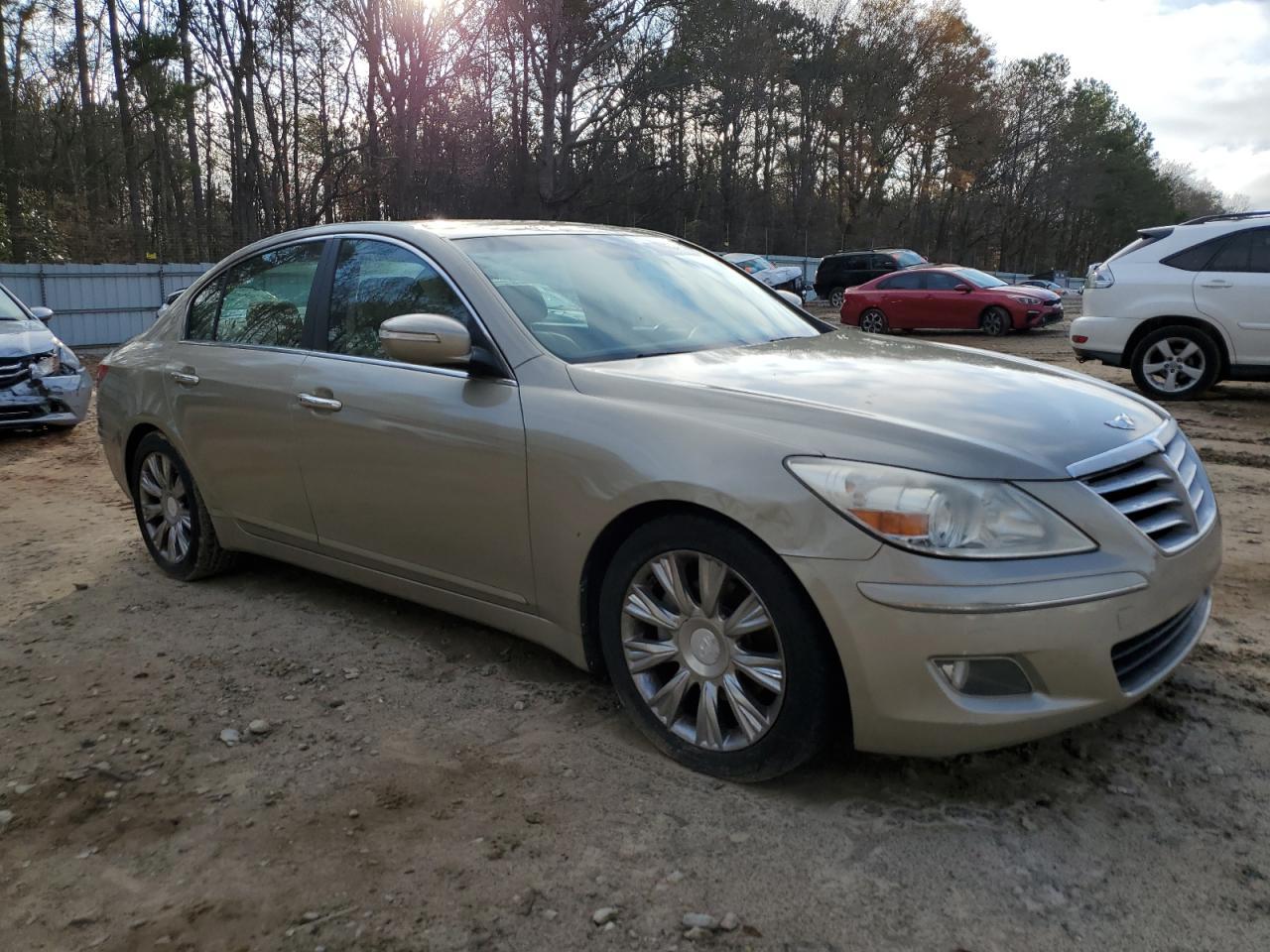 2011 HYUNDAI GENESIS 3. - Фото 4