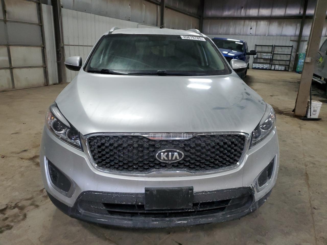 2016 KIA SORENTO LX - Image 5