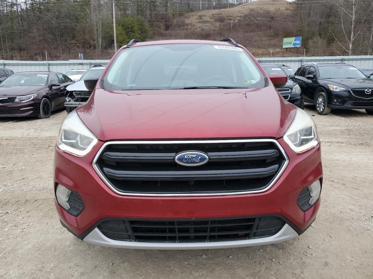 2017 FORD ESCAPE SE - Image 5