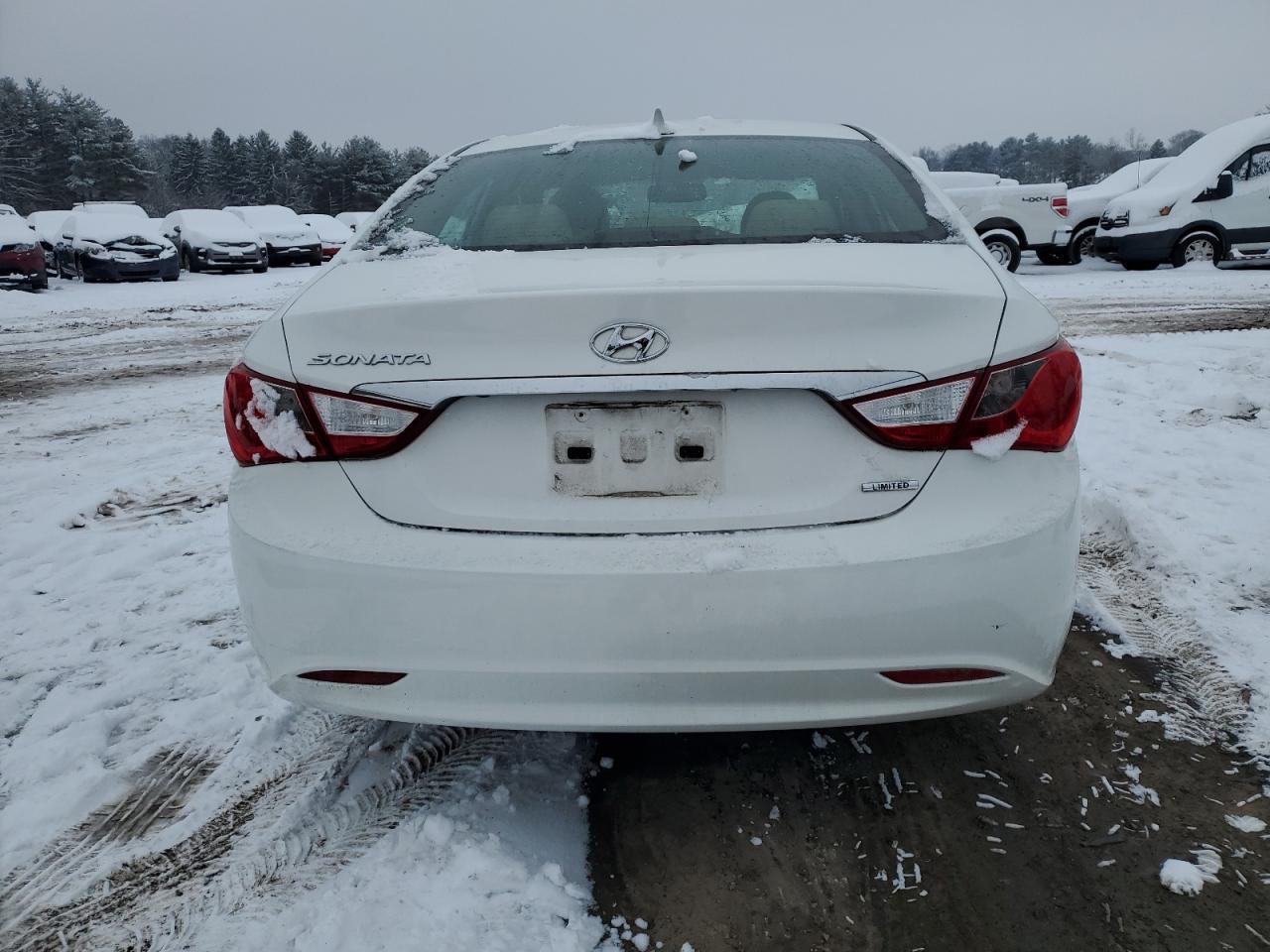 2011 HYUNDAI SONATA SE - Image 6