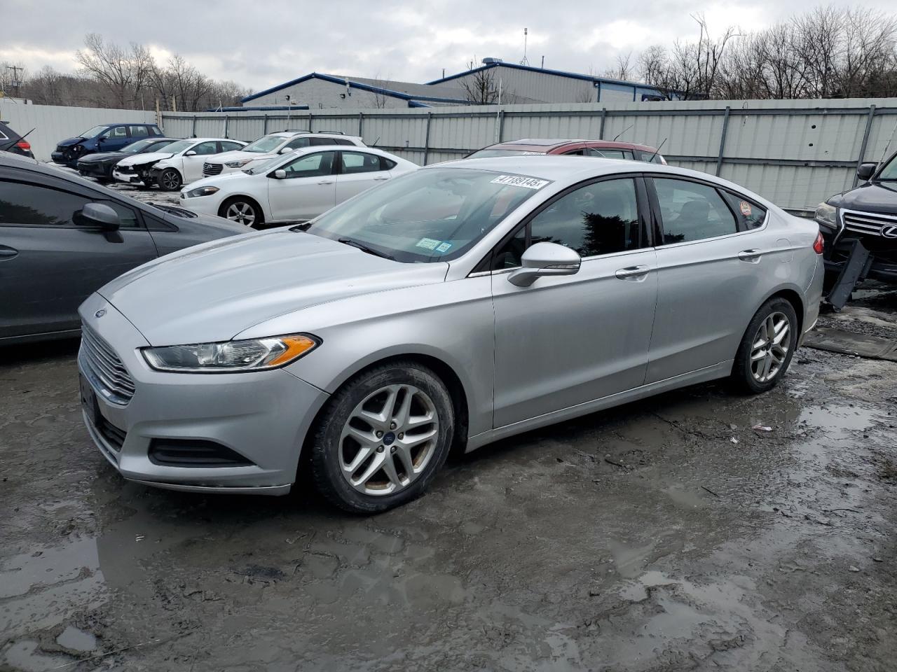 2014 FORD FUSION SE