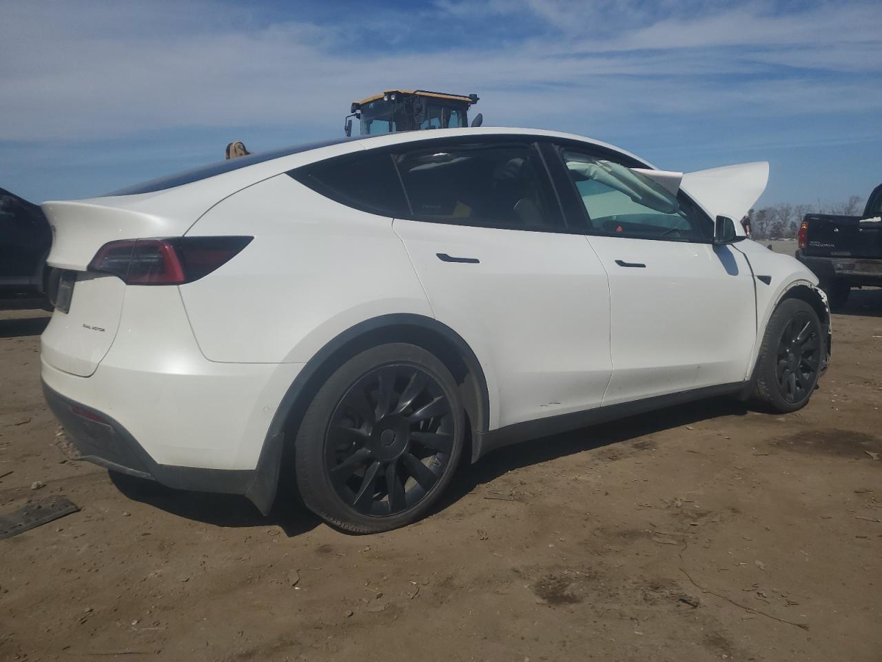 2022 TESLA MODEL Y - Image 3