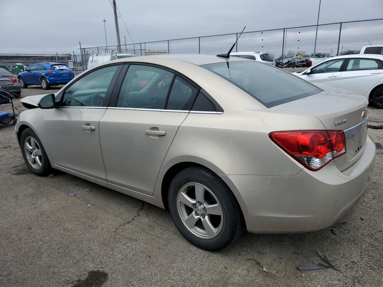 2012 CHEVROLET CRUZE LT - Image 2
