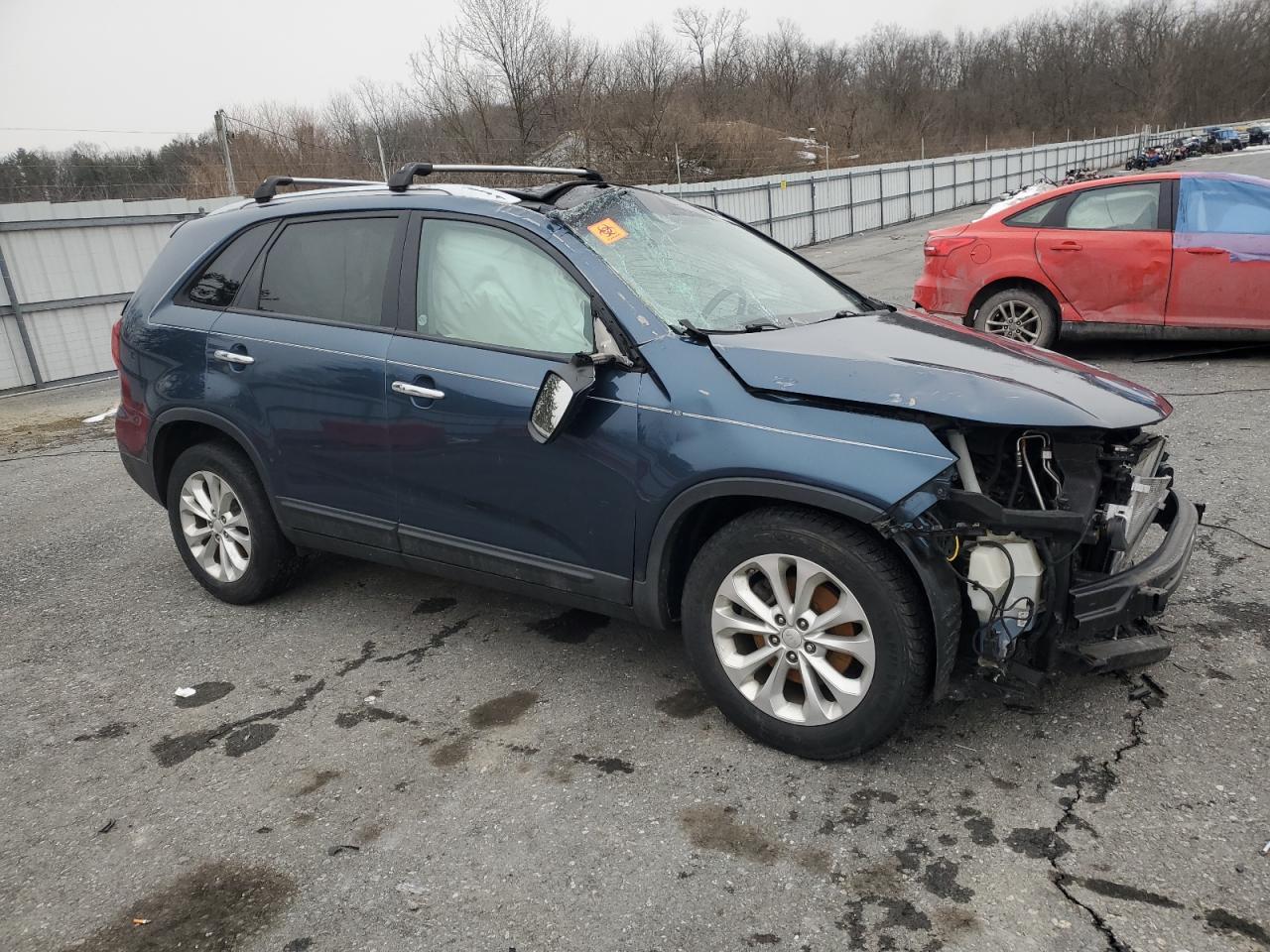 2015 KIA SORENTO EX - Image 4