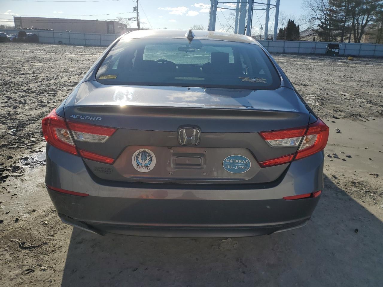 2018 HONDA ACCORD LX - Image 6