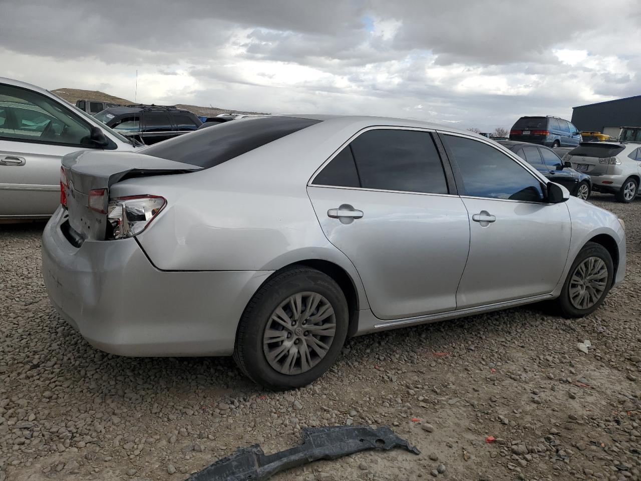 2013 TOYOTA CAMRY L - Image 3