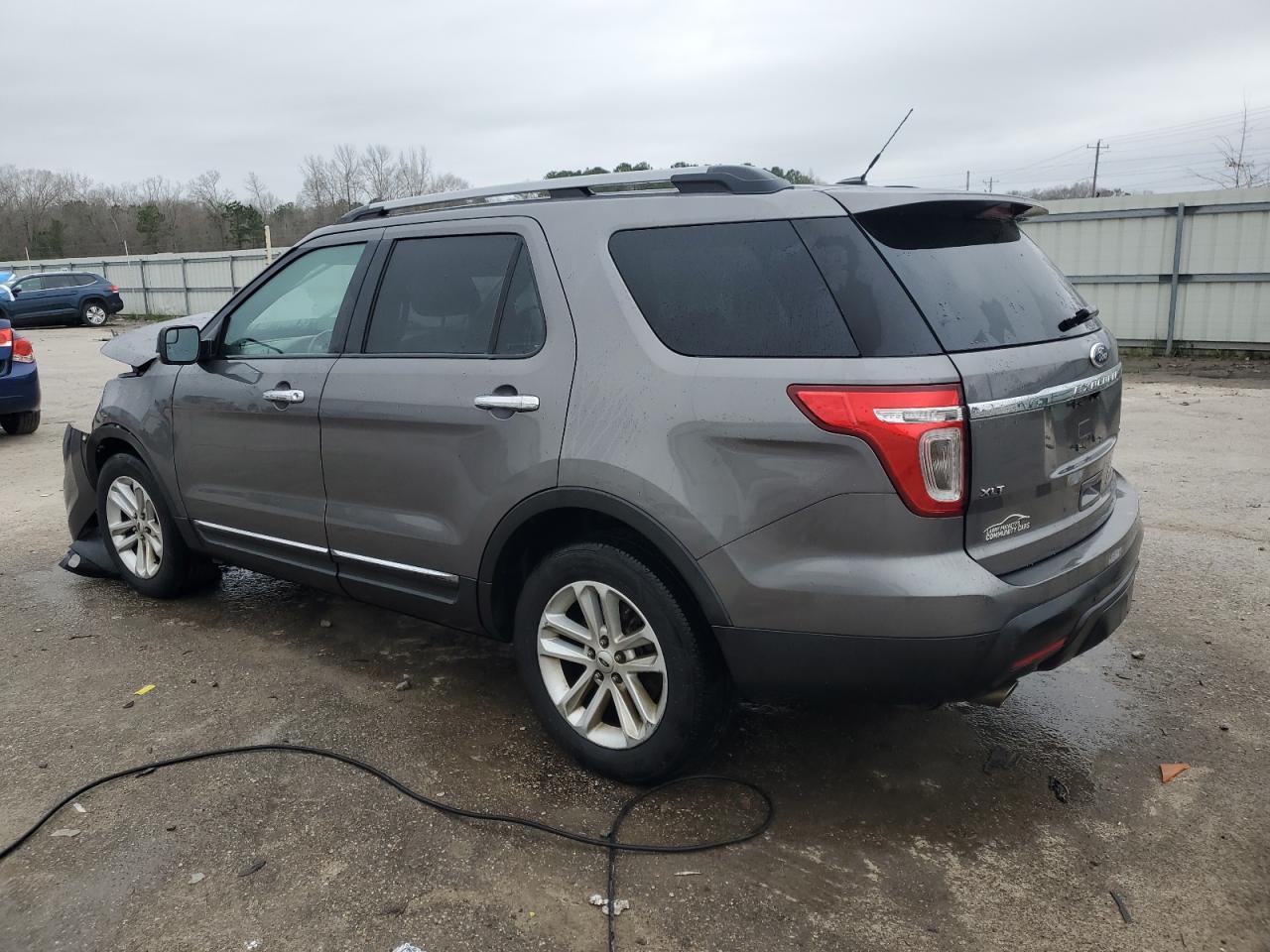 2013 FORD EXPLORER X - Image 2