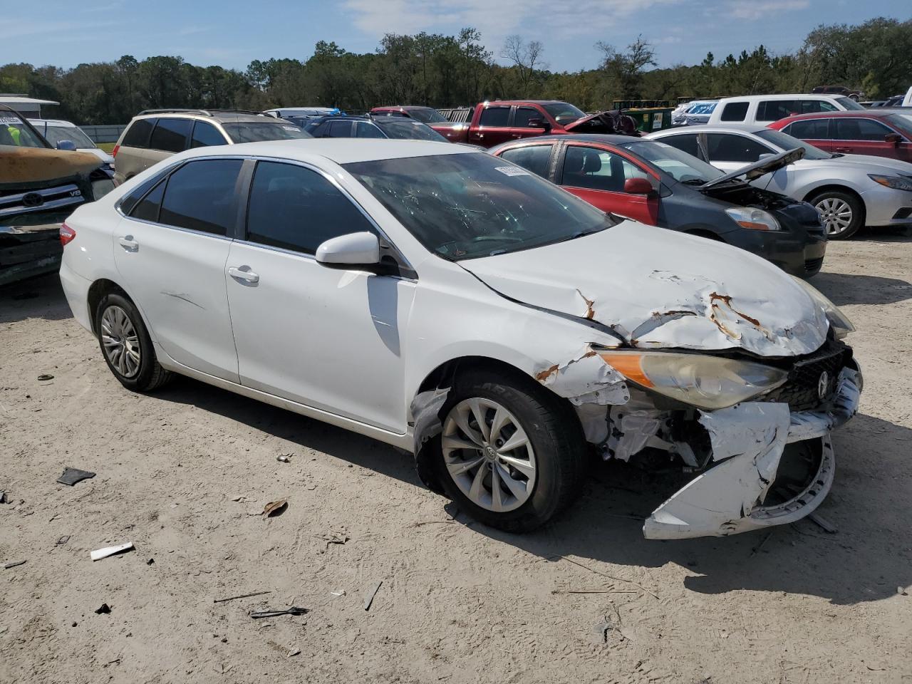 2016 TOYOTA CAMRY LE - Фото 4