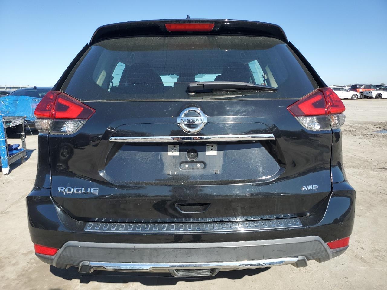 2018 NISSAN ROGUE S - Image 6