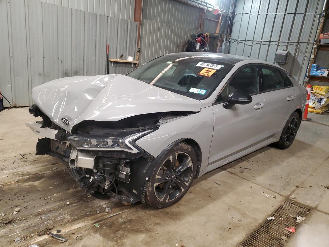 2021 KIA K5 GT LINE
