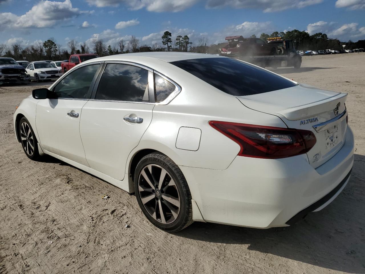 2018 NISSAN ALTIMA 2.5 - Image 2