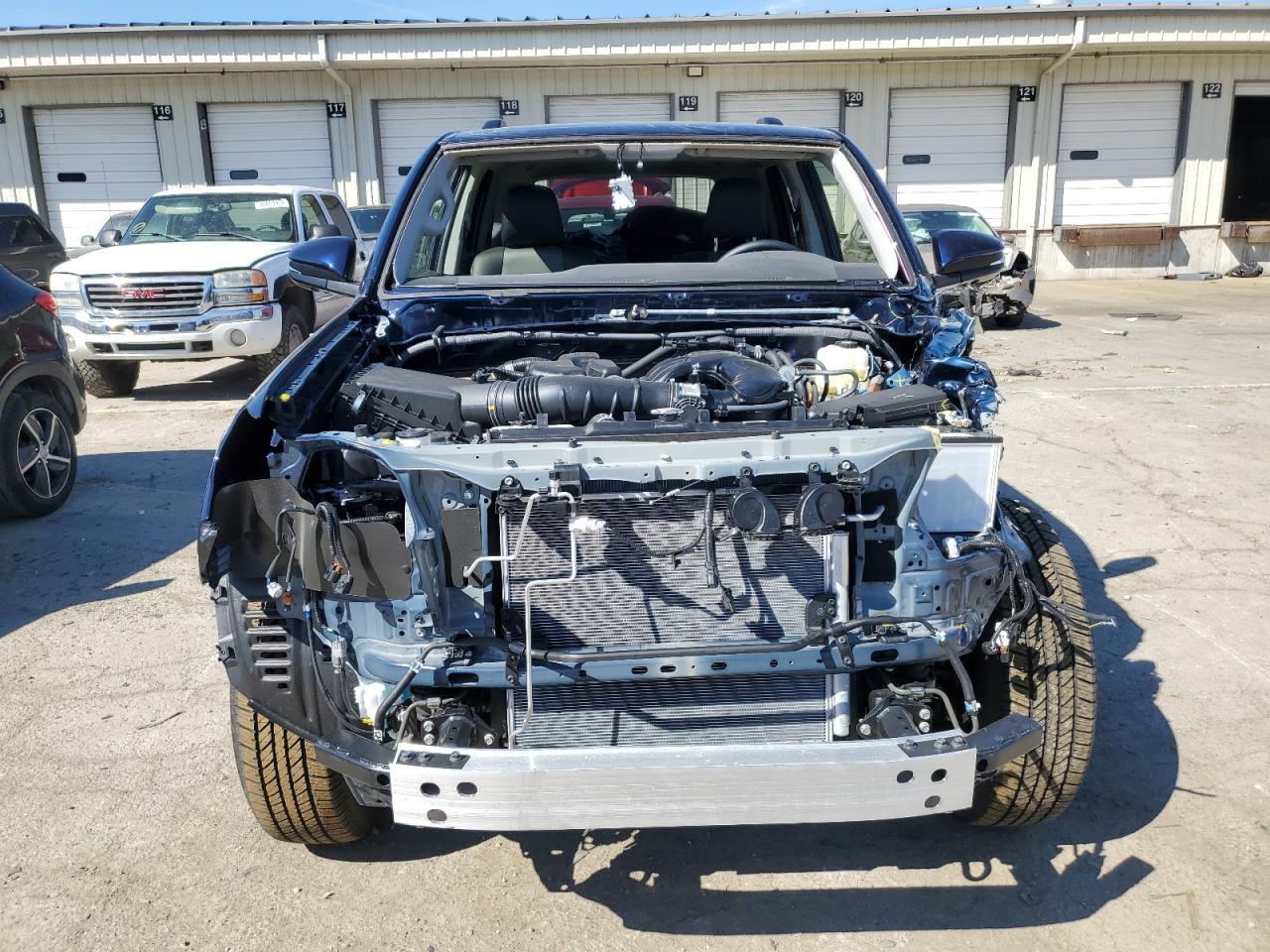 2024 TOYOTA 4RUNNER SR - Image 5