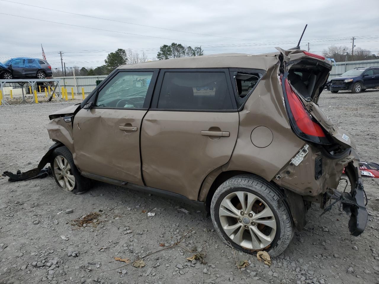 2014 KIA SOUL + - Image 2