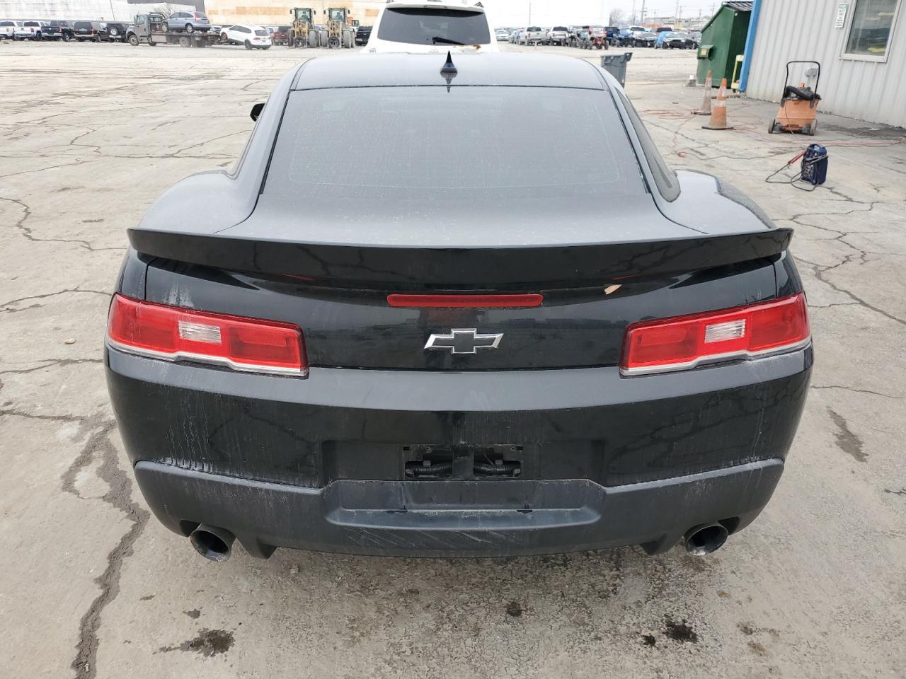 2015 CHEVROLET CAMARO LT - Image 6