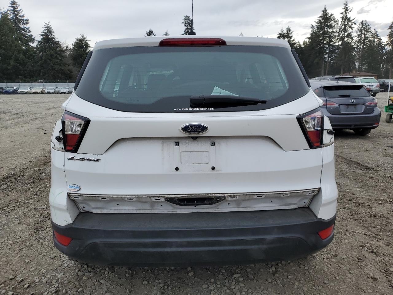 2017 FORD ESCAPE S - Image 6