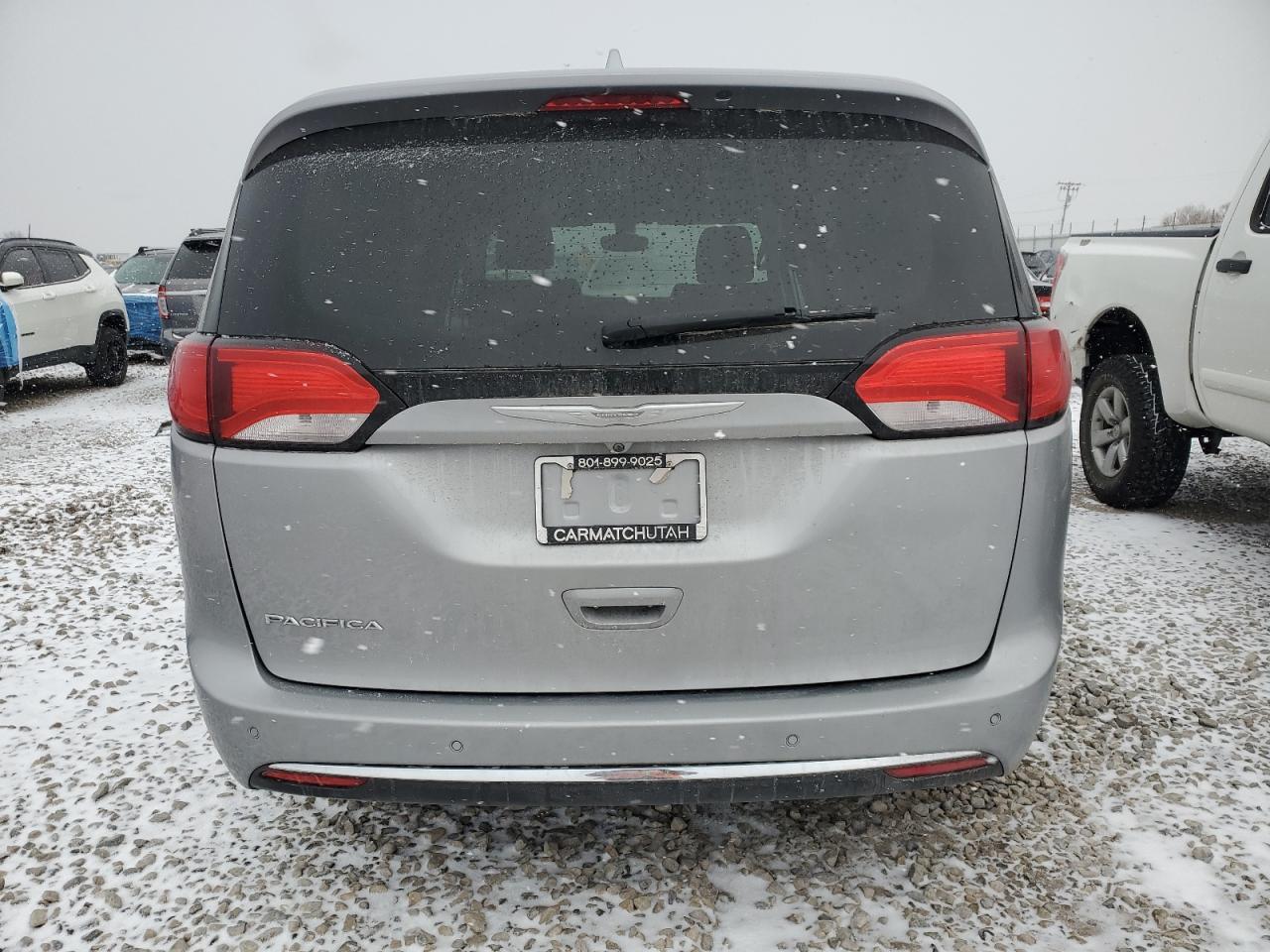 2017 CHRYSLER PACIFICA T - Image 6