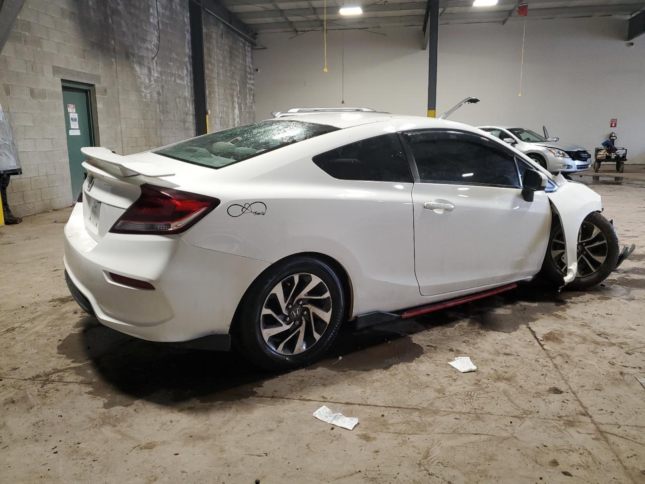 2015 HONDA CIVIC LX - Фото 3