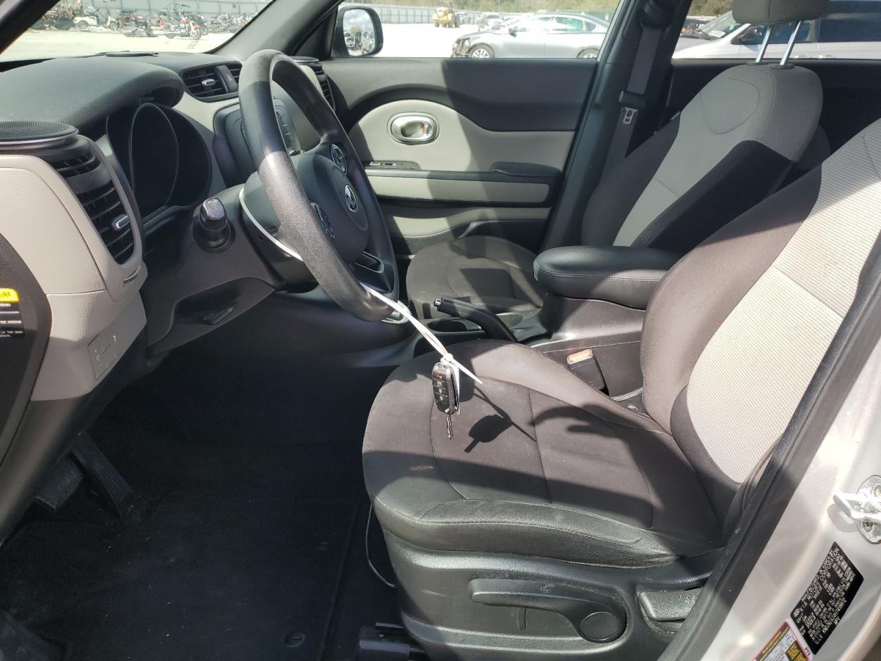 2017 KIA SOUL - Image 7