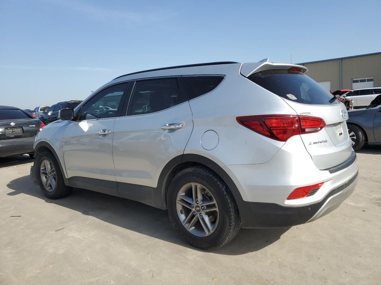 2017 HYUNDAI SANTA FE S - Image 2