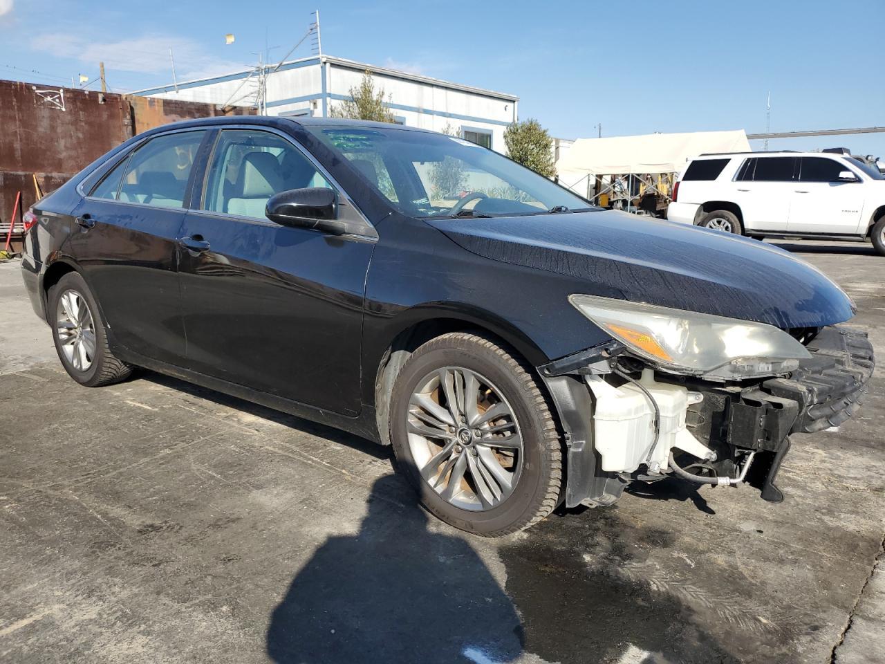 2015 TOYOTA CAMRY LE - Фото 4