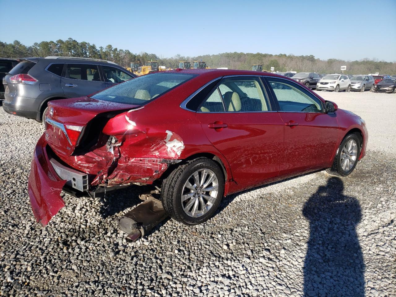 2017 TOYOTA CAMRY LE - Фото 3