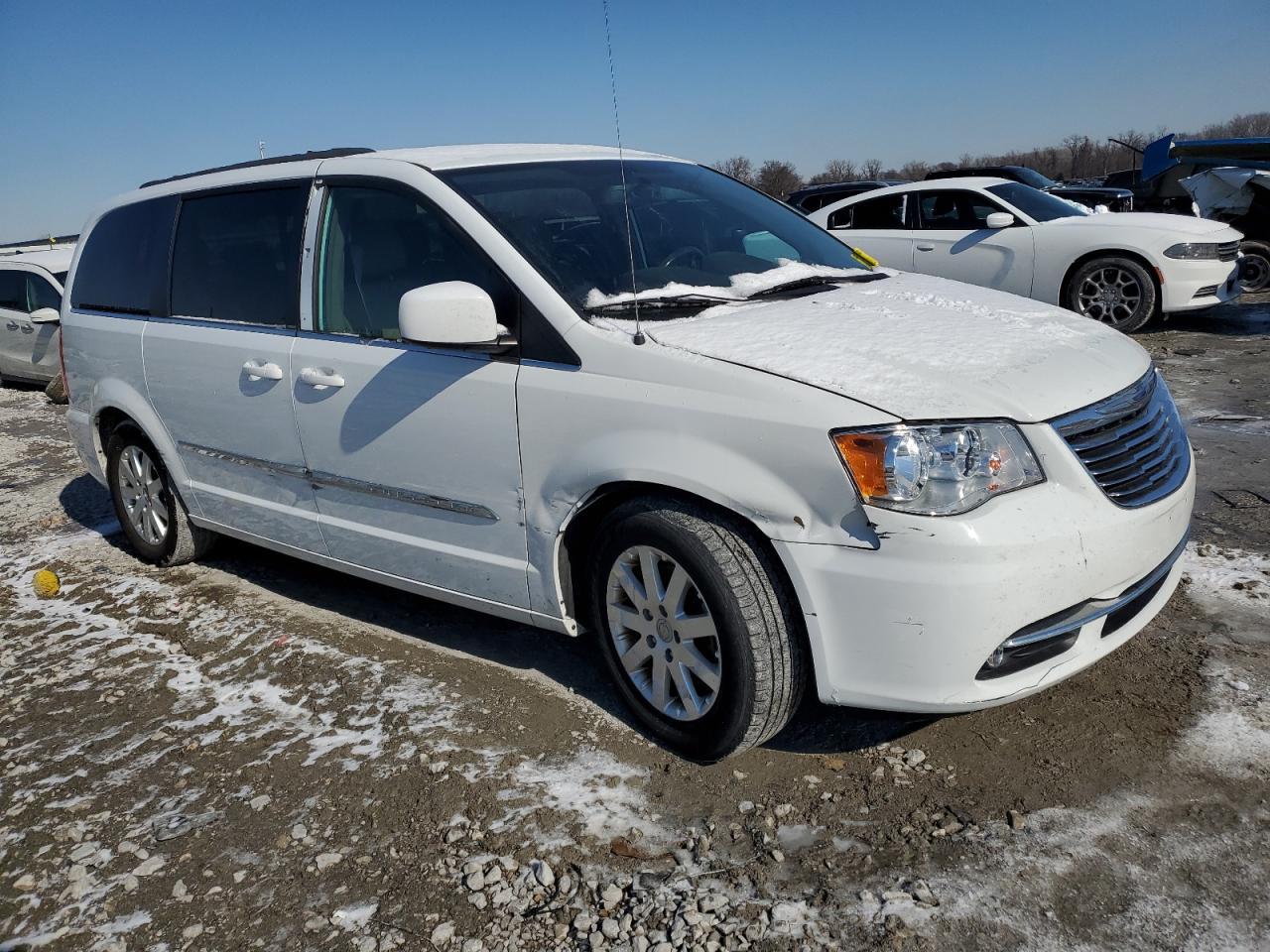2014 CHRYSLER TOWN & COU - Фото 4