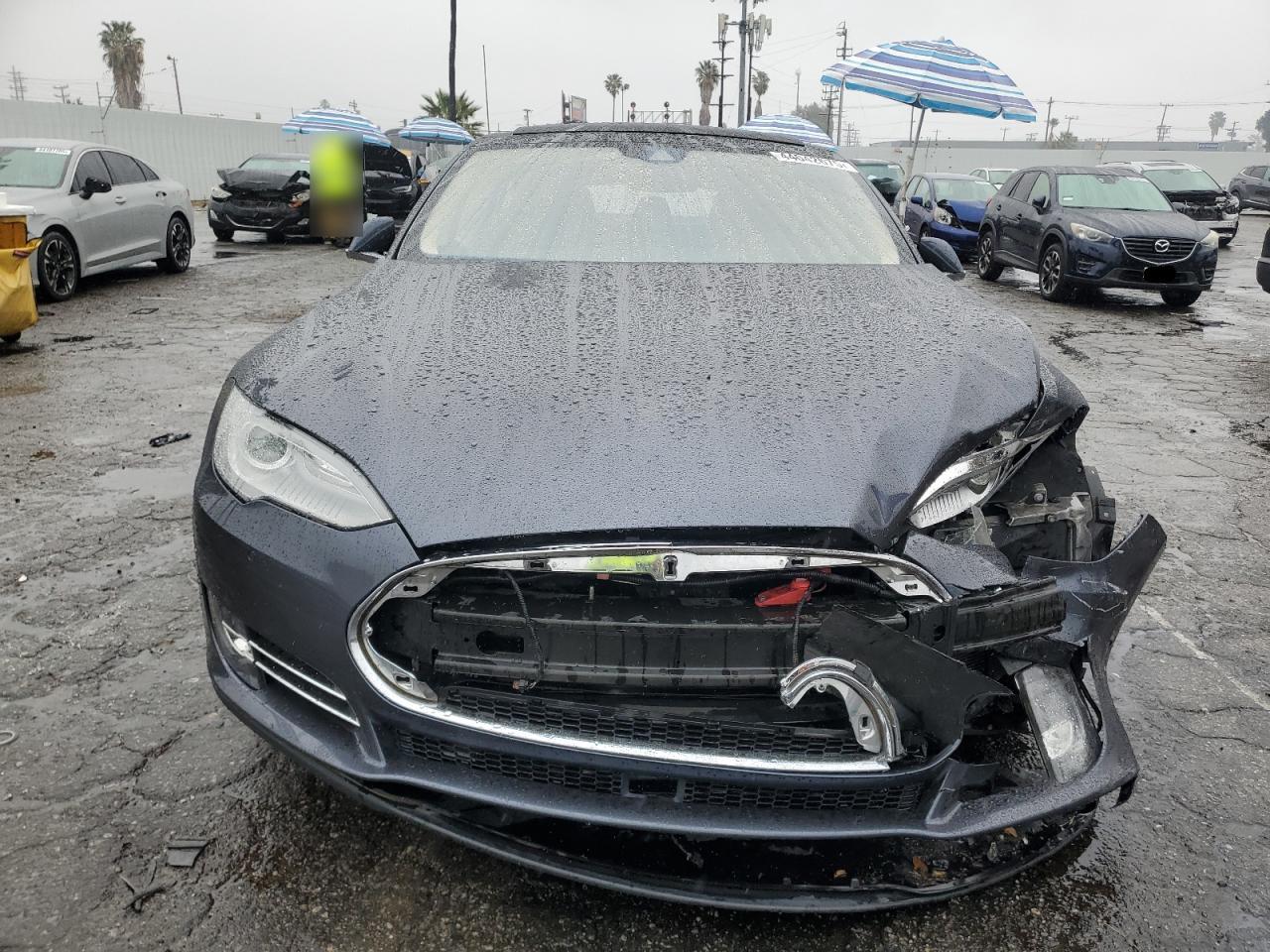 2015 TESLA MODEL S 85 - Image 5