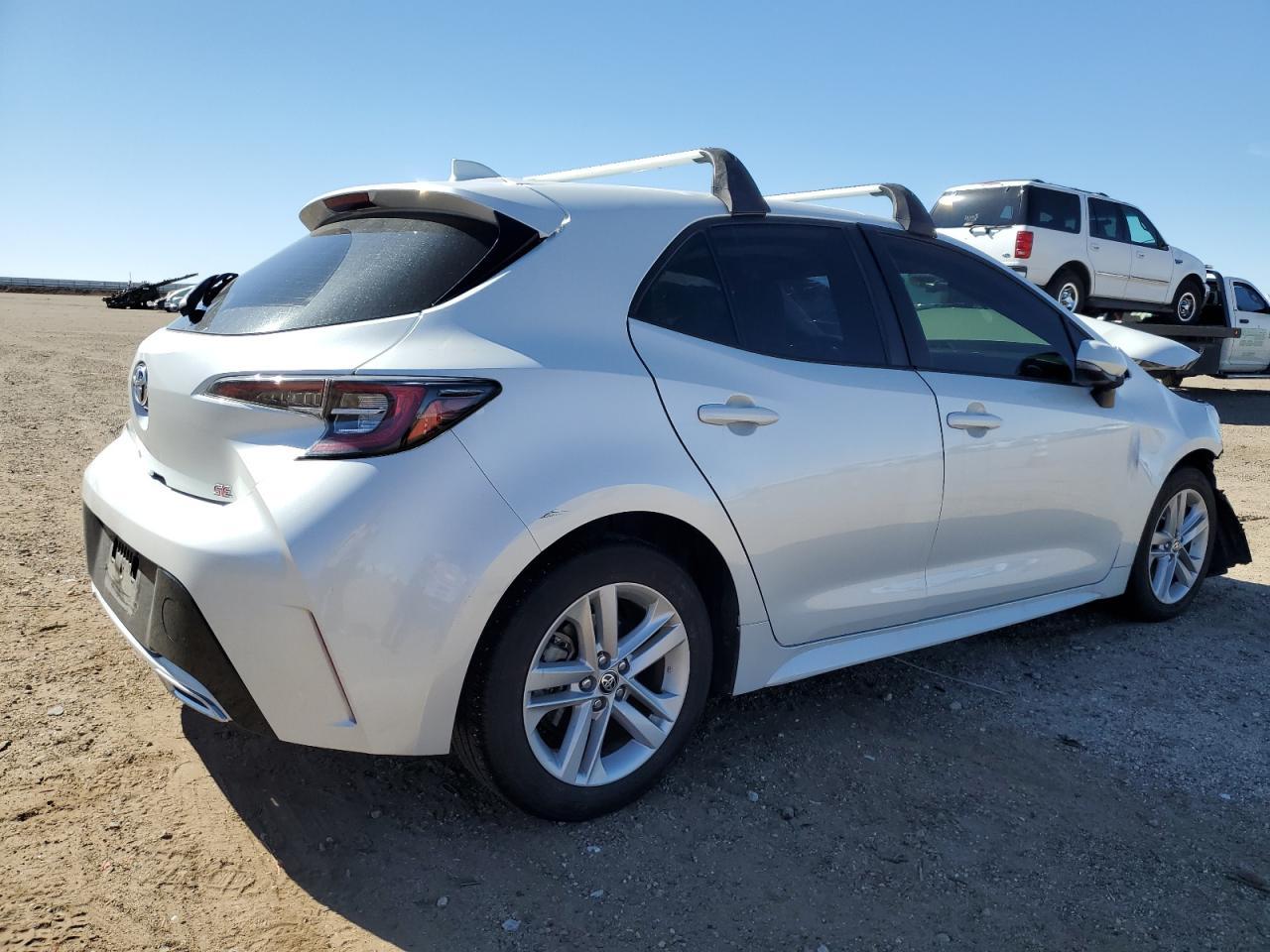 2022 TOYOTA COROLLA SE - Image 3