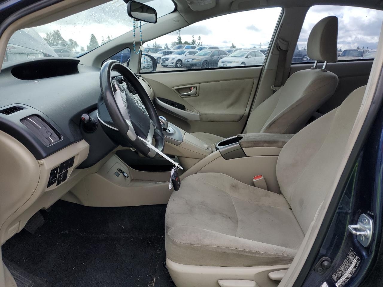 2015 TOYOTA PRIUS - Фото 7