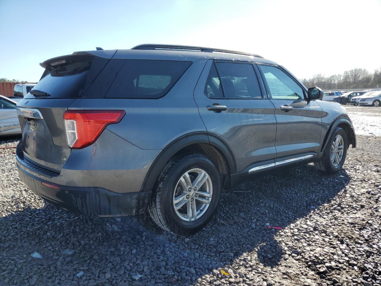 2022 FORD EXPLORER X - Фото 3