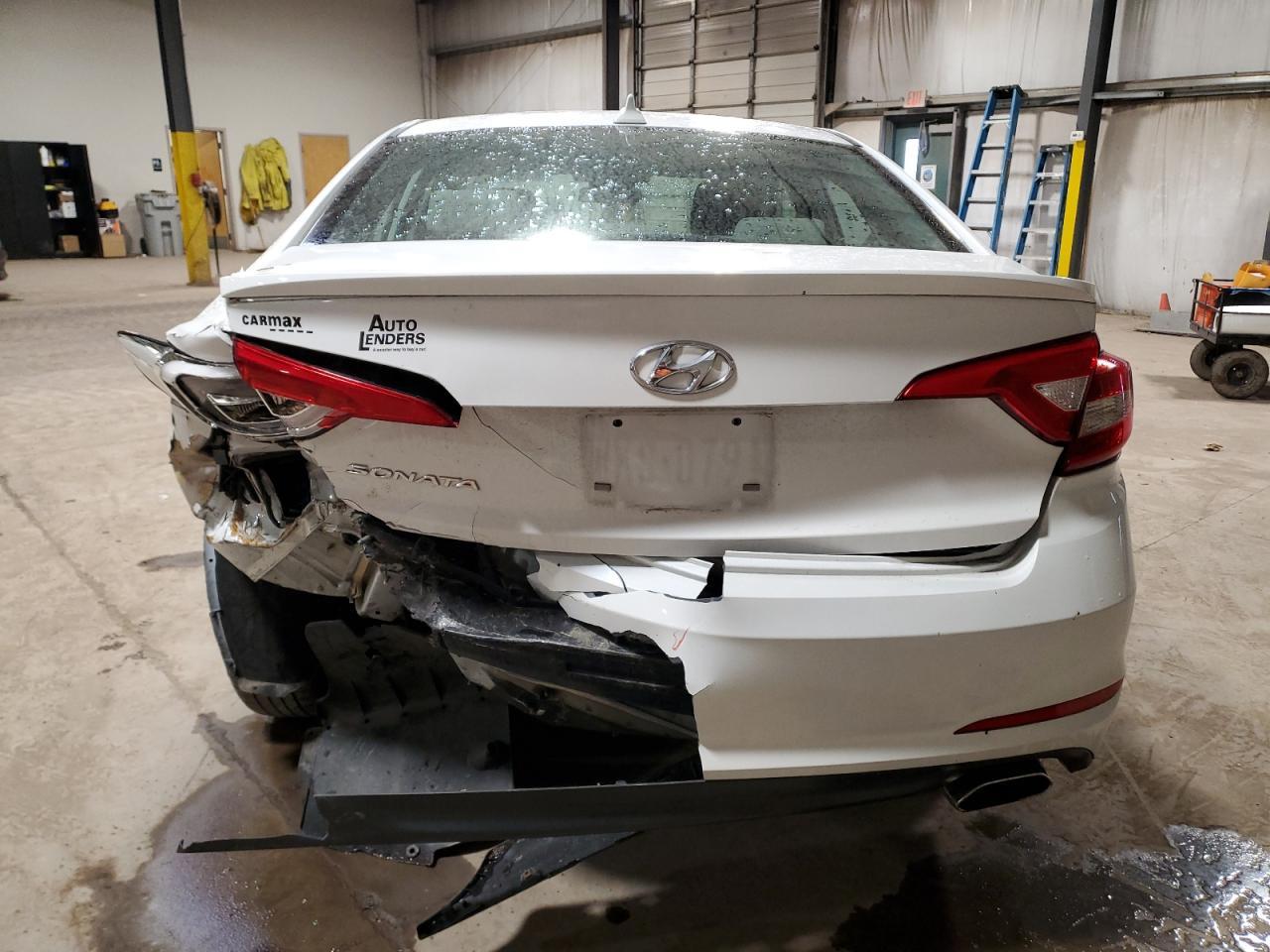 2017 HYUNDAI SONATA SE - Фото 6