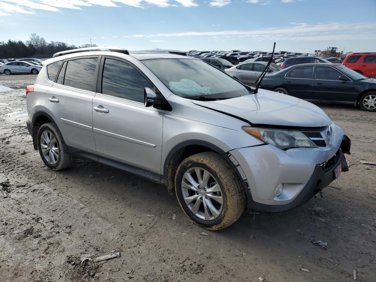 2015 TOYOTA RAV4 LIMIT - Image 4