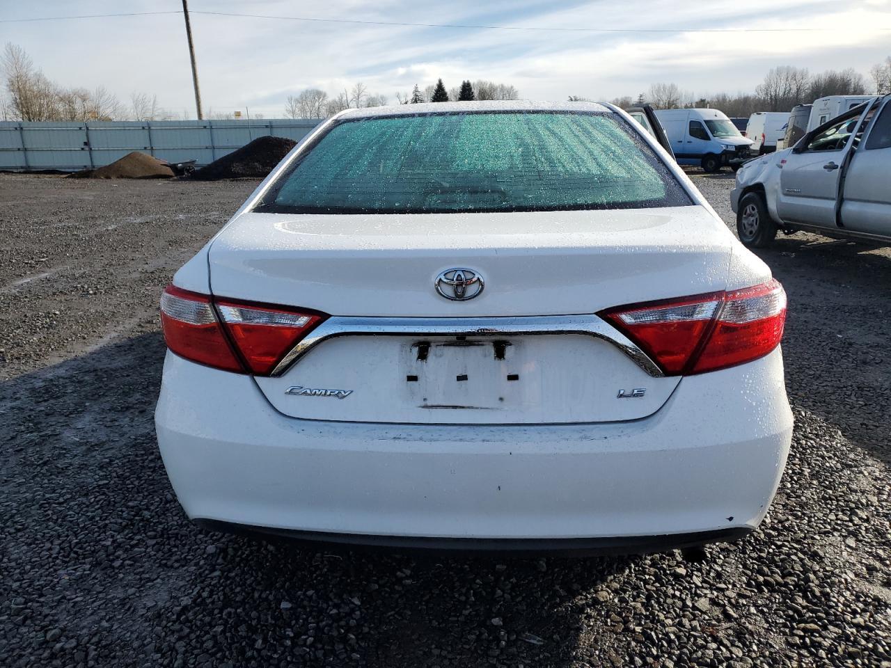 2017 TOYOTA CAMRY LE - Фото 6