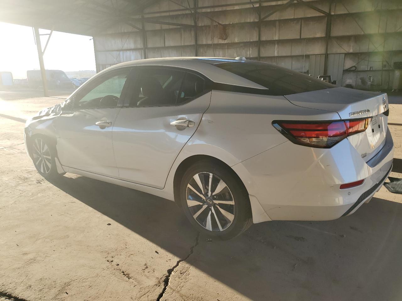 2020 NISSAN SENTRA SV - Image 2