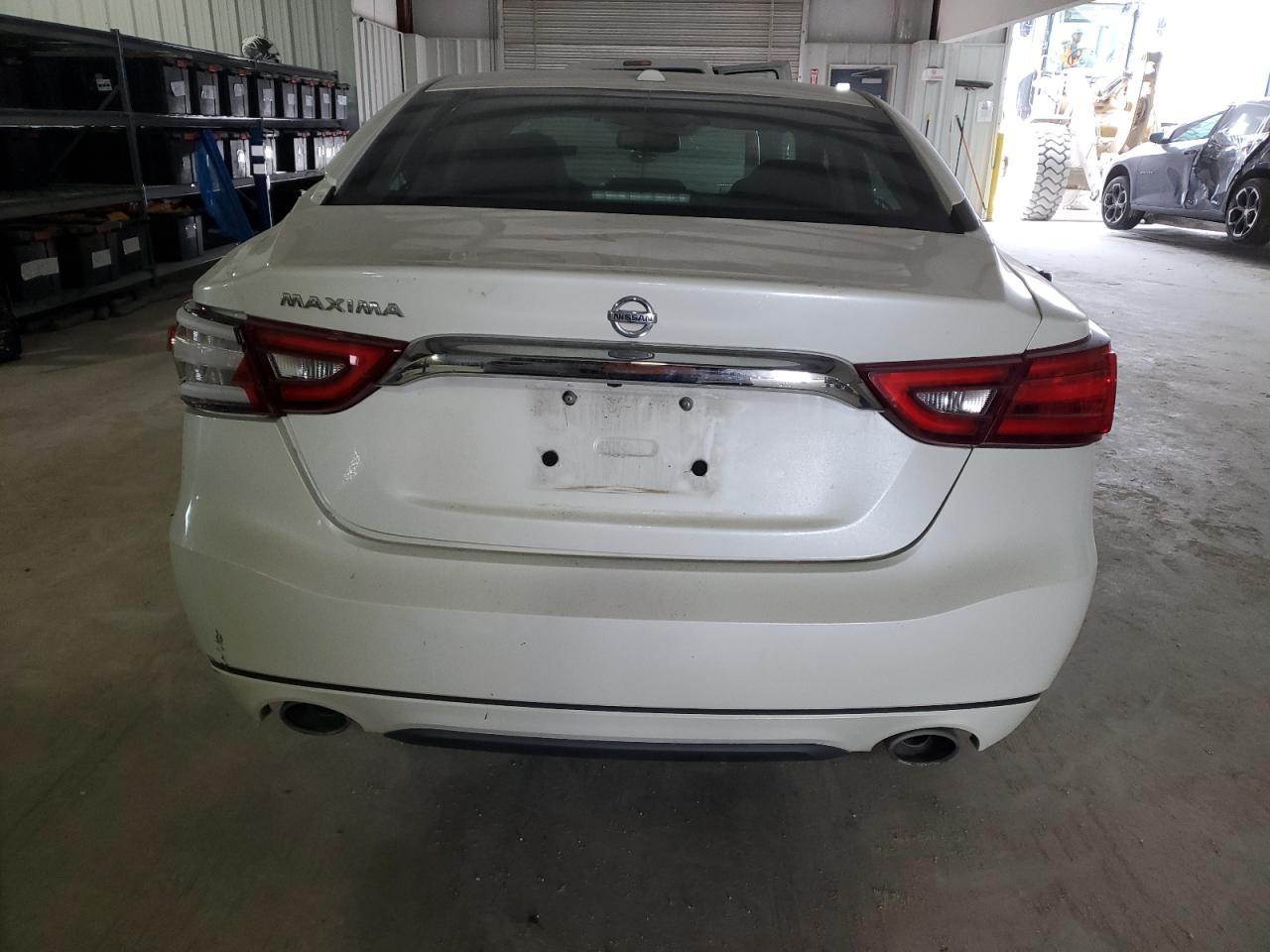 2017 NISSAN MAXIMA 3.5 - Фото 6