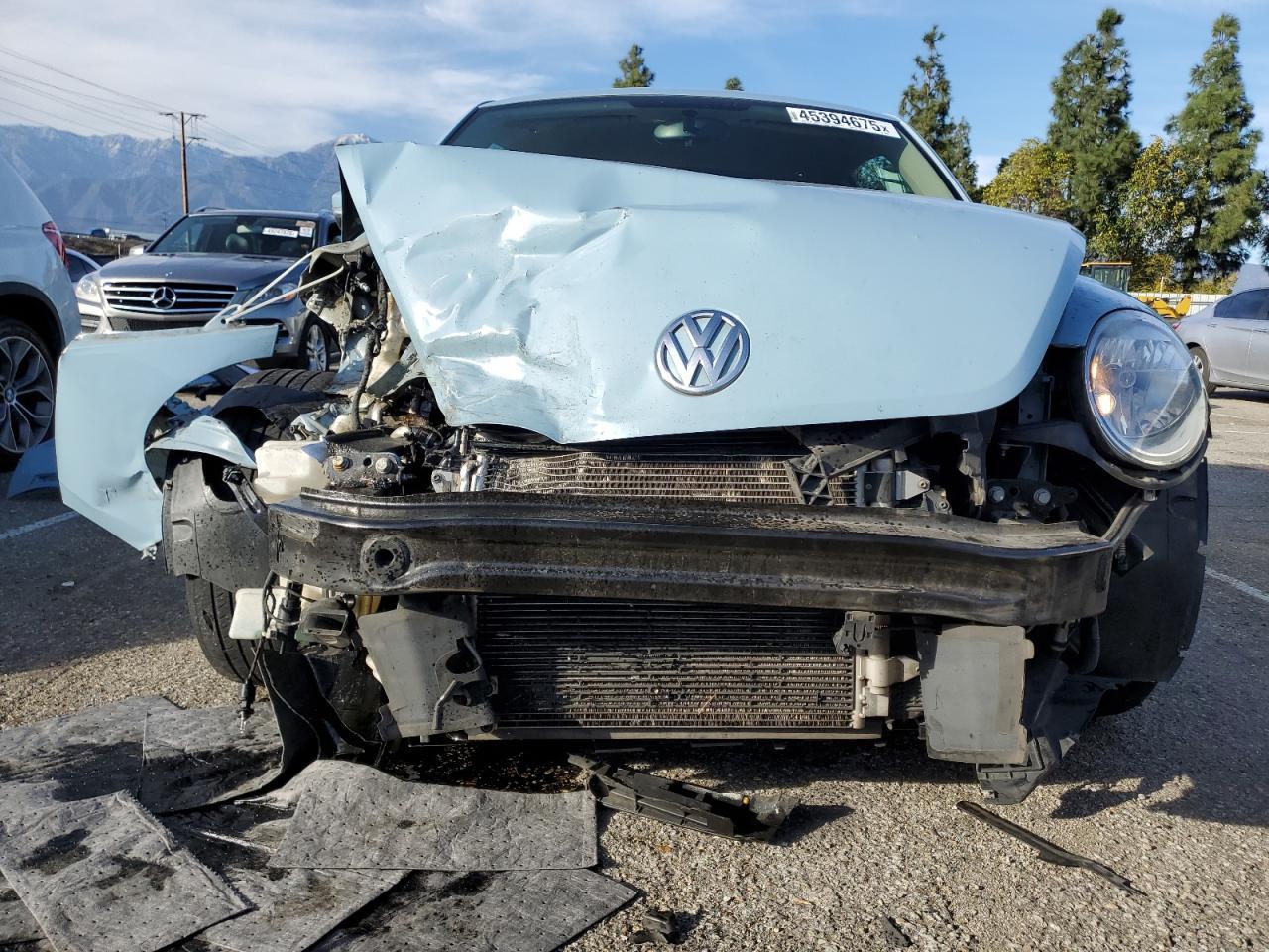 2015 VOLKSWAGEN BEETLE 1.8 - Фото 5
