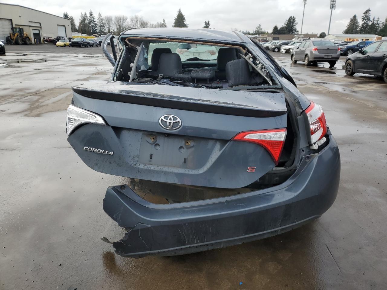 2014 TOYOTA COROLLA L - Image 6