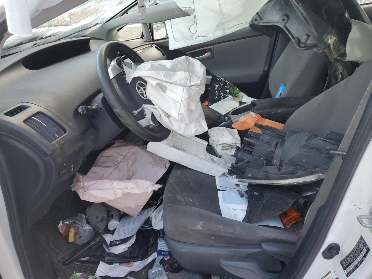 2015 TOYOTA PRIUS - Фото 7