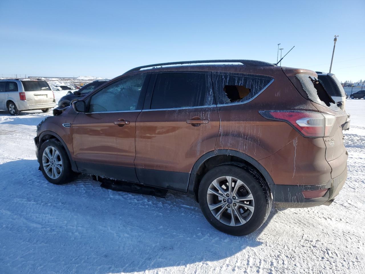 2017 FORD ESCAPE SE - Фото 2