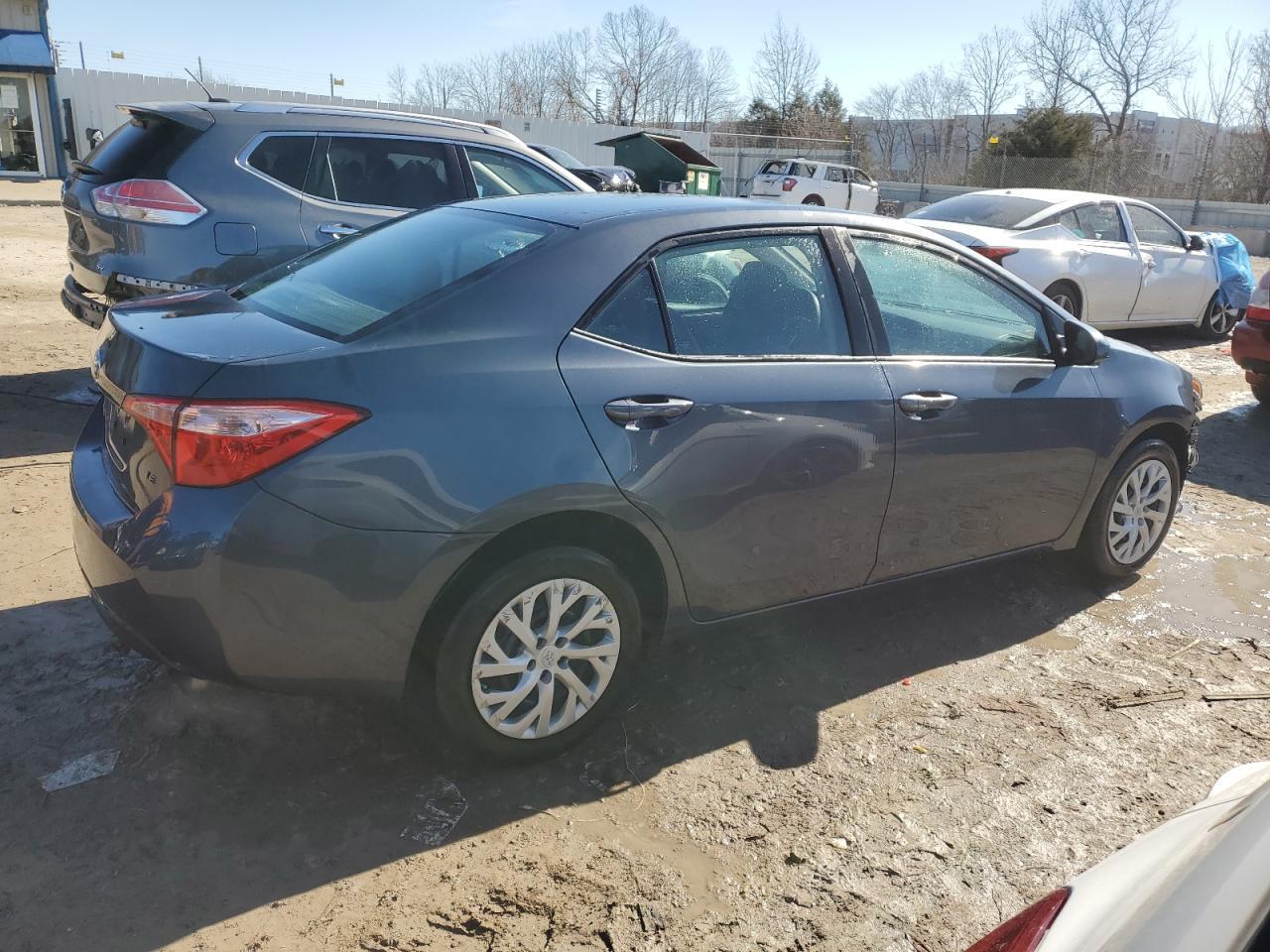 2018 TOYOTA COROLLA L - Image 3