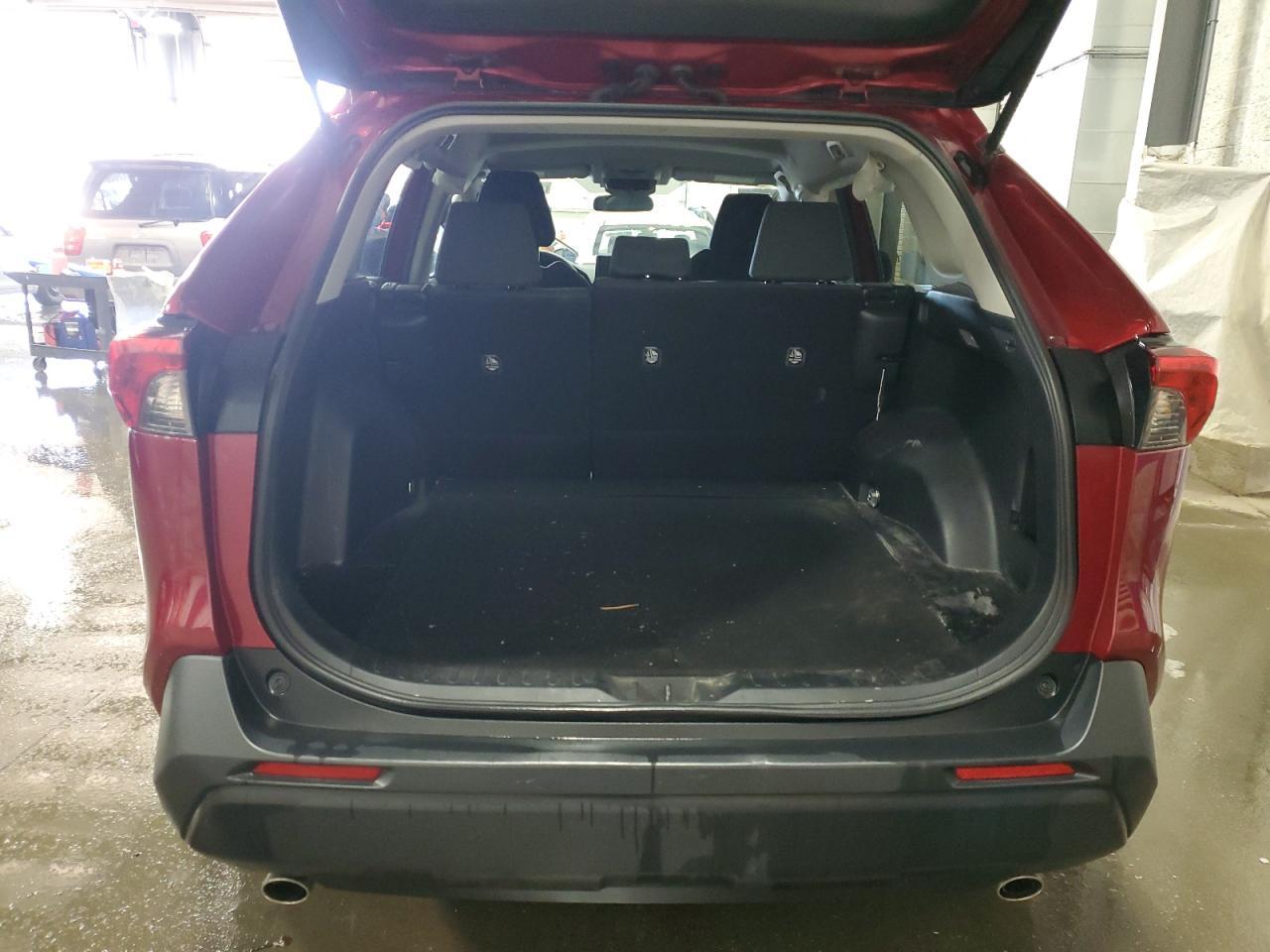 2021 TOYOTA RAV4 LE - Image 6