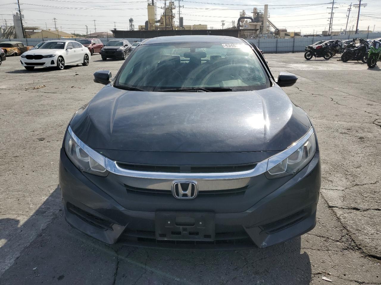 2018 HONDA CIVIC EX - Image 5