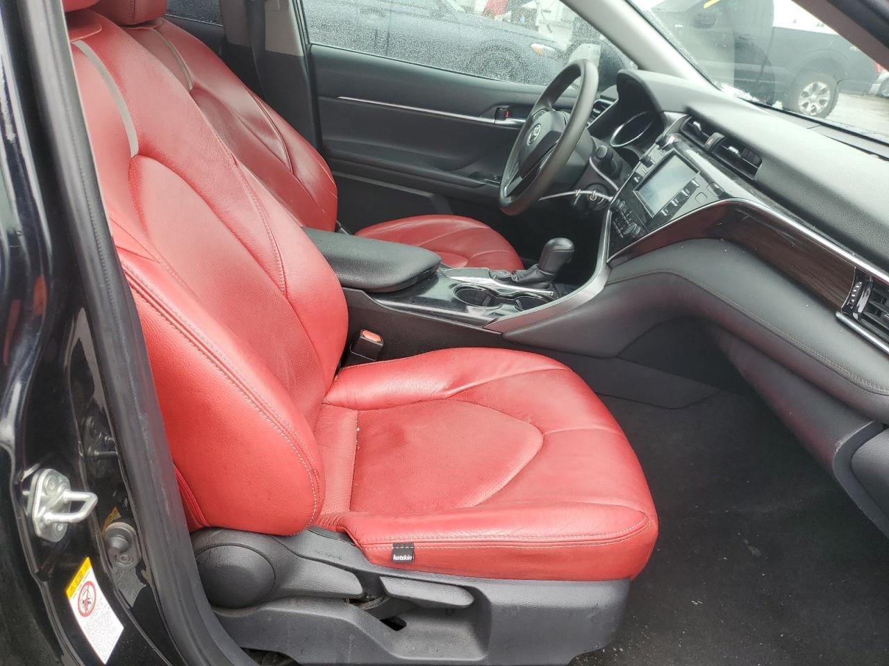 2018 TOYOTA CAMRY L - Фото 7