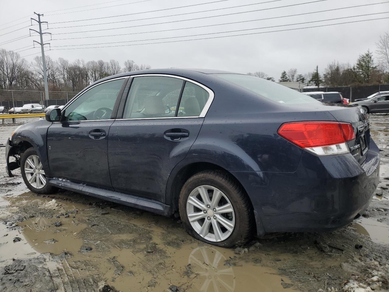 2012 SUBARU LEGACY 2.5 - Image 2