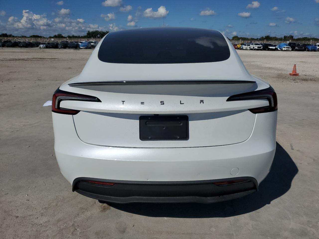 2024 TESLA MODEL 3 - Image 6