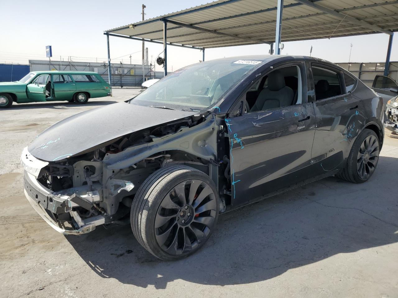 2024 TESLA MODEL Y