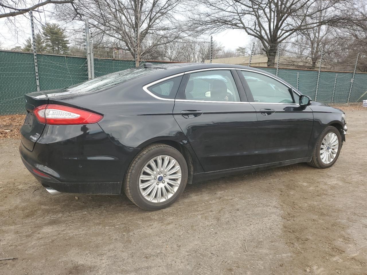 2013 FORD FUSION SE - Image 3