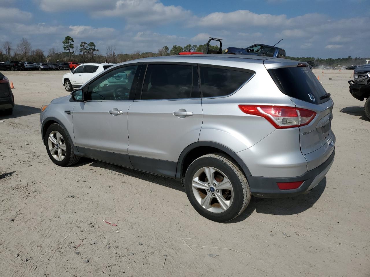 2014 FORD ESCAPE SE - Image 2