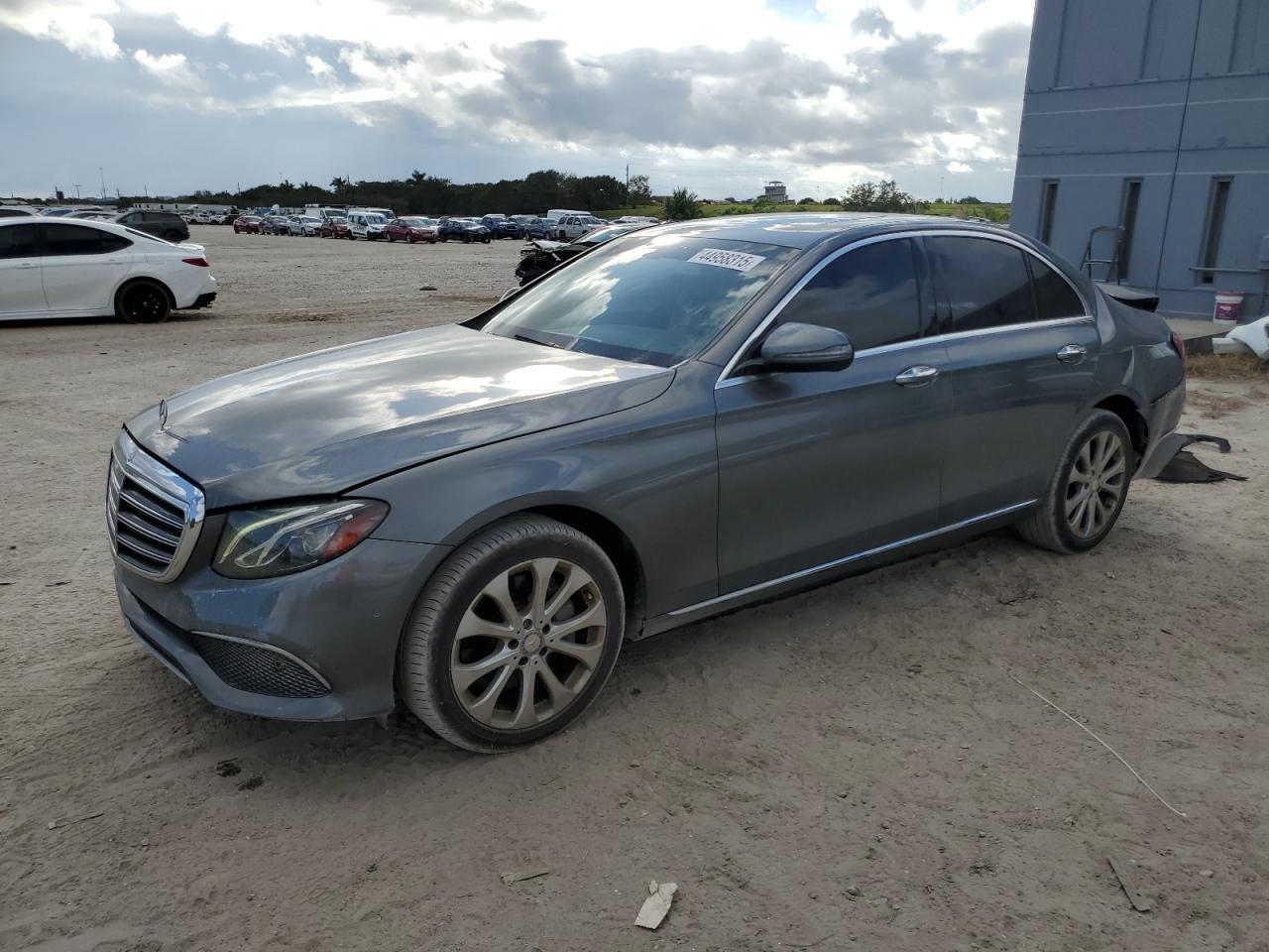 2017 MERCEDES-BENZ E 300