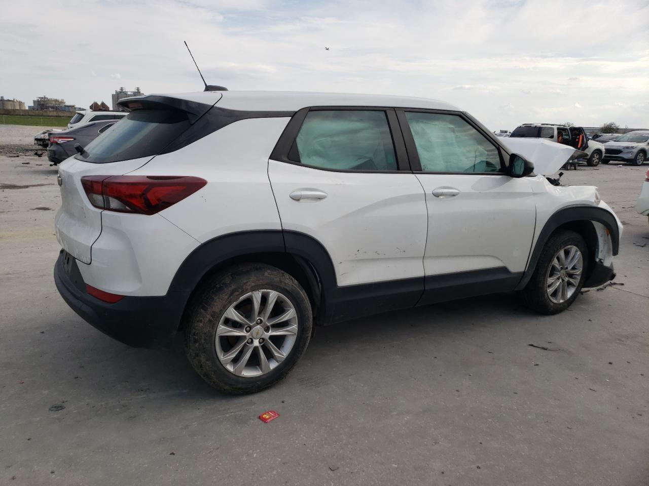 2021 CHEVROLET TRAILBLAZE - Image 3